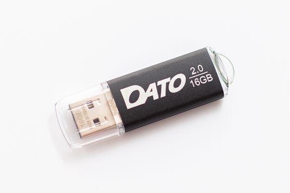 Купити Флеш-накопичувач DATO USB2.0 DS7012 16GB Black