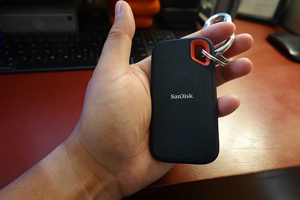 Купити Портативний SSD SanDisk 250GB USB Type-A TLC Black