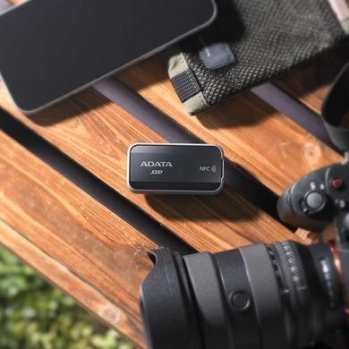 Купити Портативний SSD ADATA URBAN TAPSAFE 1TB USB 3.2 Gen2 x2 Read/Write 1900MB/s/1800MB/s with NFC Black