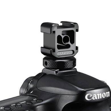 Купити Адаптер кронштейн Ulanzi Vijim metal Triple Cold Shoe Mount (UV-2132 PT-12)
