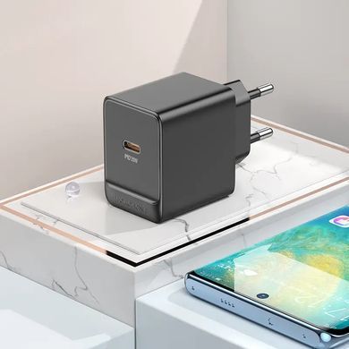 Купити Сетевой зарядный устройство BOROFONE BAS13A Erudite single port PD20W charger(EU) Black