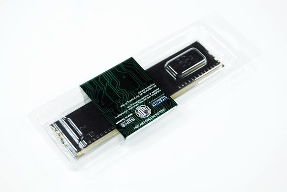 Купити Оперативная память Patriot DDR4 Signature Line 4GB 2400 MHz CL17 DIMM Black