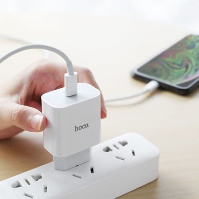Купити Мережевий зарядний пристрій HOCO C76A Plus Speed source PD20W charger set(C to iP) White