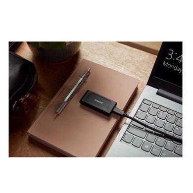 Купити Портативный SSD Kingston XS1000 2 ТВ Portable USB 3.2 Type-C 3D NAND Black